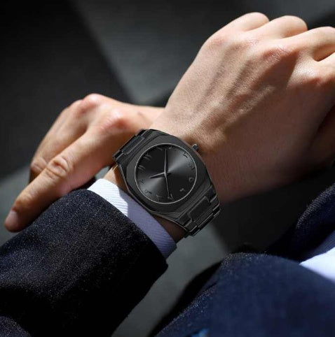 AUREX™ Shadow Edition – Montre Noire Minimaliste pour Homme